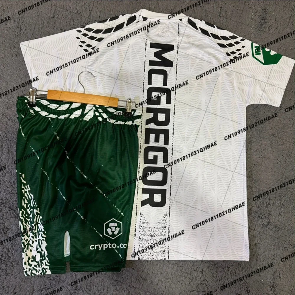 Conjunto de Camiseta y Pantalo - Men'S Fashion Trends 2025 reseña y precio